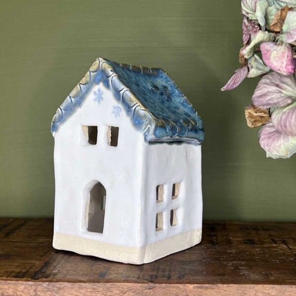 tea light house blue roof