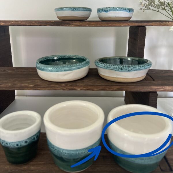 Ceramic green white pot