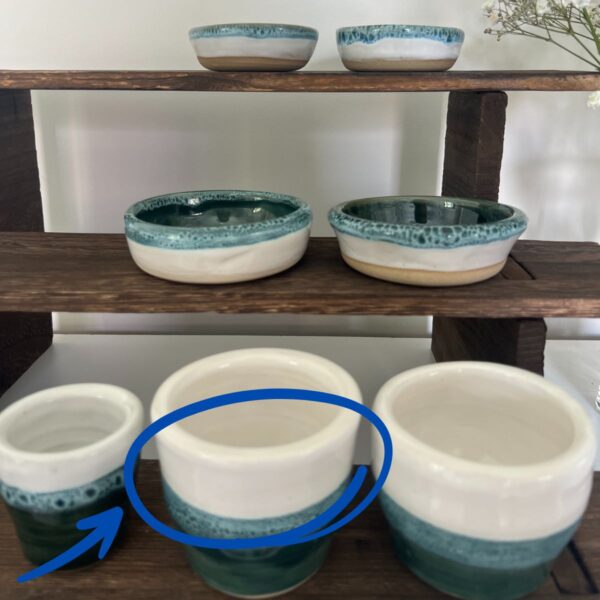 Ceramic green white pot